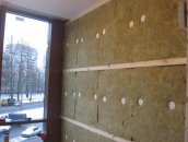 Минеральная вата зафиксирована "зонтиками" Минеральная вата зафиксирована "зонтиками"